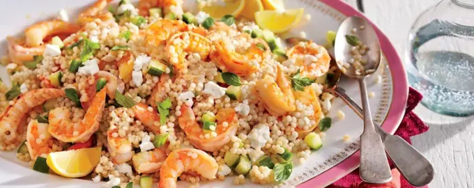 Креветки с кускусом и зелёным горошком