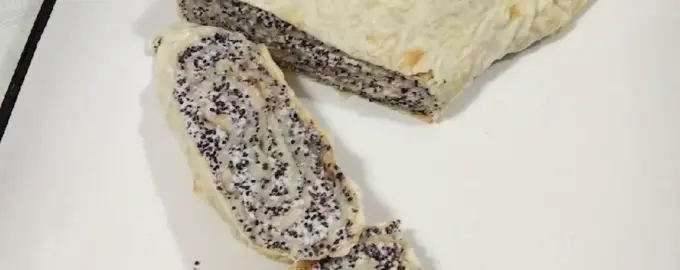 Маковый рулет из лаваша с творогом