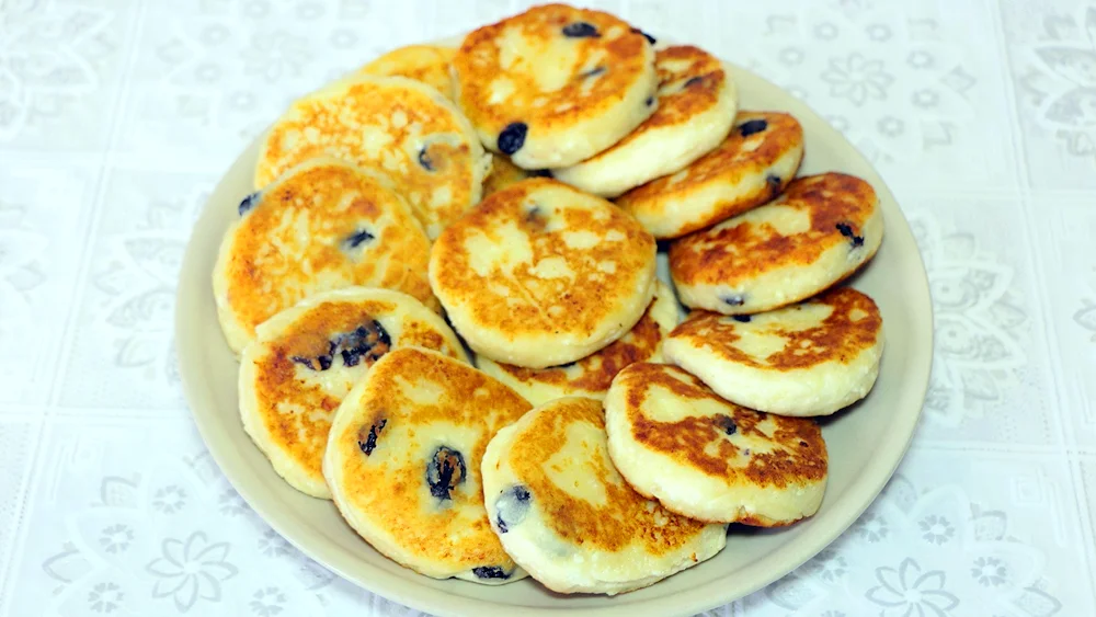 Сырники с изюмом