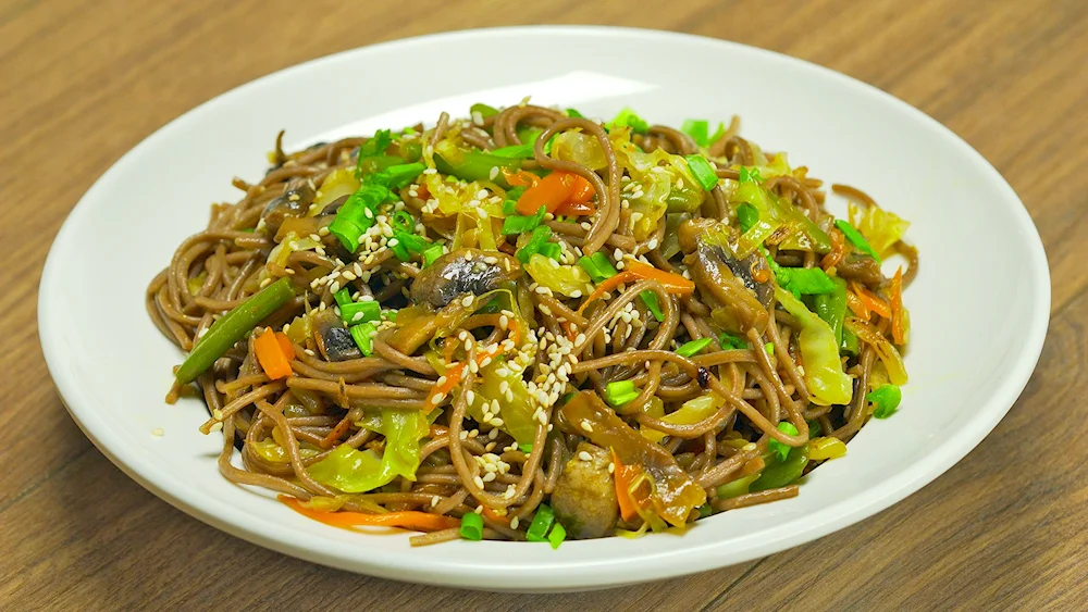 Лапша с овощами