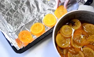 Апельсиновые дольки в сахаре