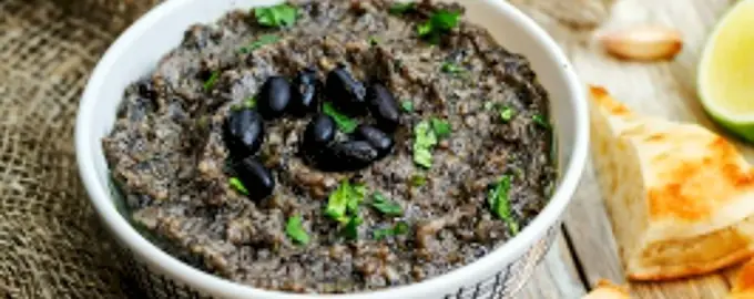 Black Bean Hummus