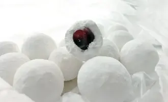 Клюква в сахарной пудре