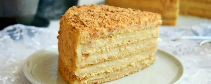 Медовый торт с заварным кремом