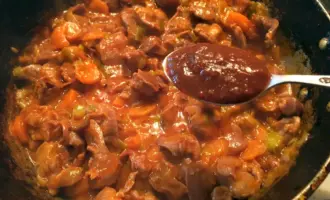 Куриные желудки в соусе