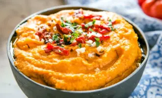 Морковный хумус с чечевицей
