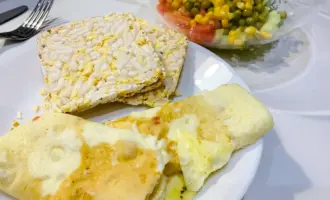 Омлет с хлебцами