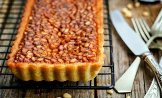 Пирог с кедровыми орешками