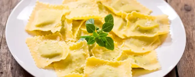 Равиоли с базиликом и сыром