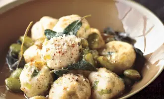 Ricotta gnocchi