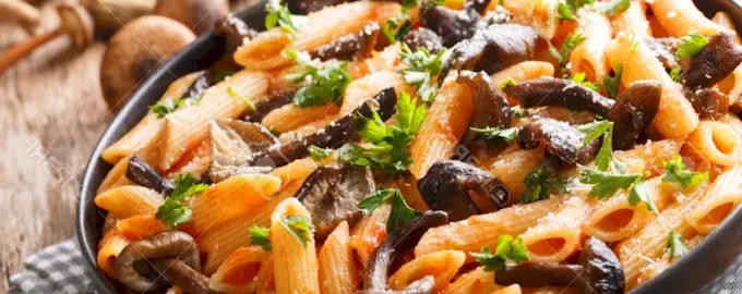 Макароны пенне с грибами