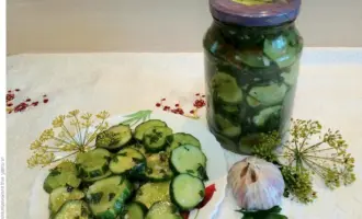 Сочные огурцы ароматные хрустящие