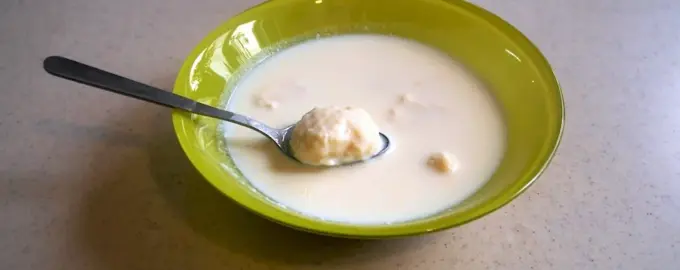 Суп молочный с клецками