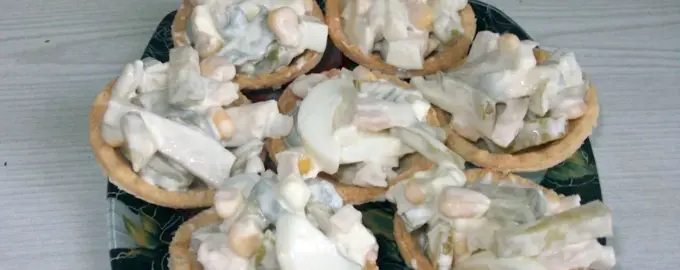 Тарталетки с кальмарами