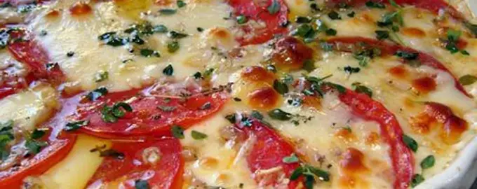 Запеканка из кабачков с фаршем и помидорами