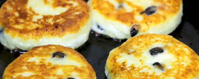 Сырники с изюмом