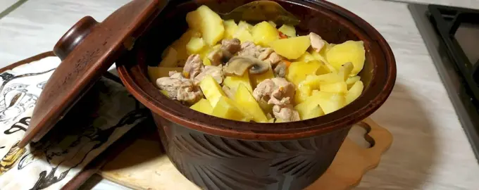 Картошка с индейкой и грибами