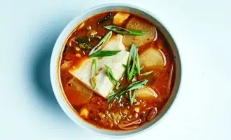 Kimchi Jjigae