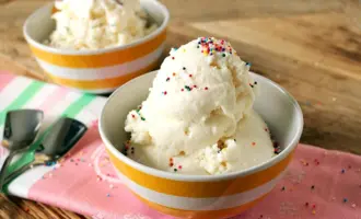 Snow Ice Cream