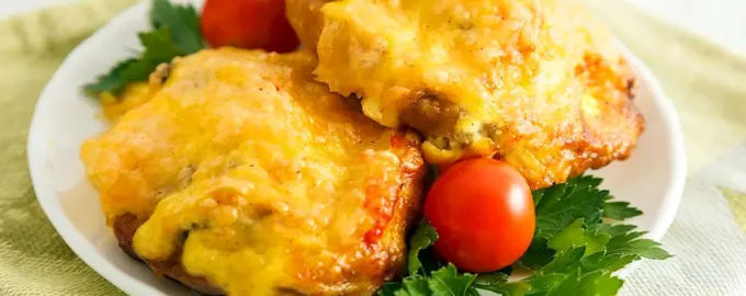 Куриная отбивная под сыром