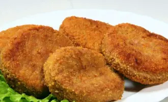 Котлеты куриные панированные