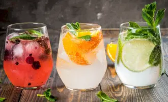 Gin Tonic коктейль