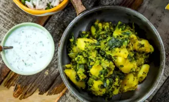 Aloo Palak