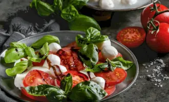 Italian Caprese Salad with Pesto