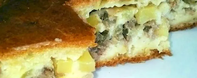 Заливной пирог с курицей и картошкой в духовке