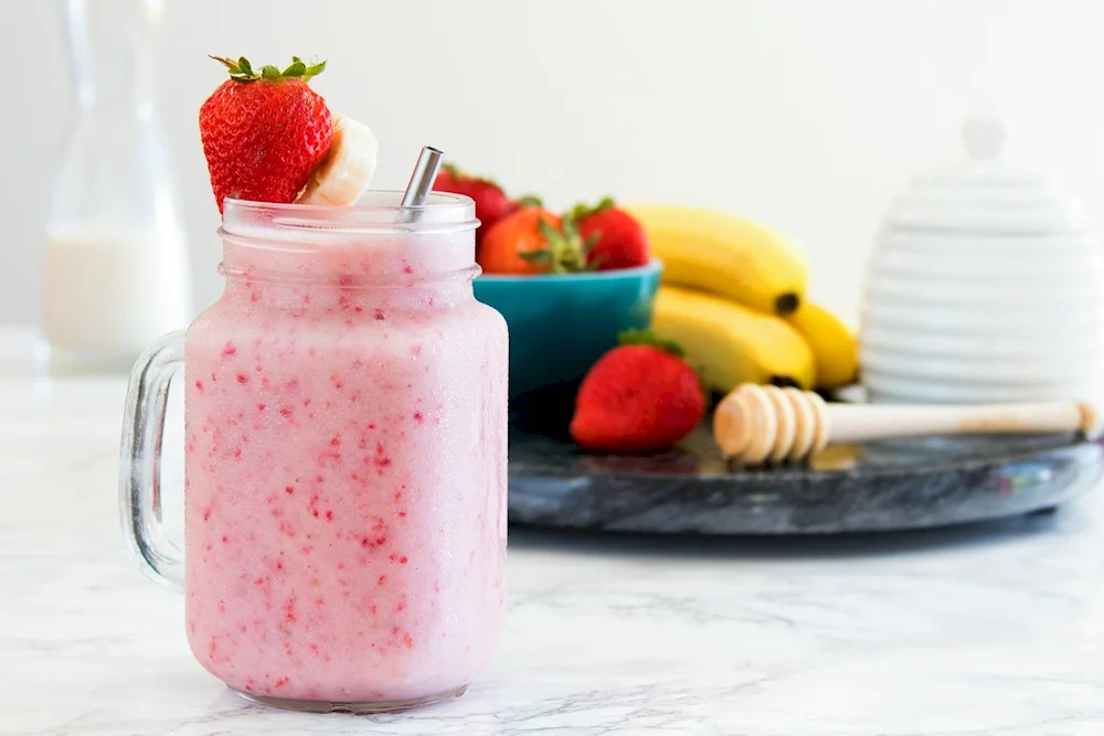 Banana Strawberry Smoothie