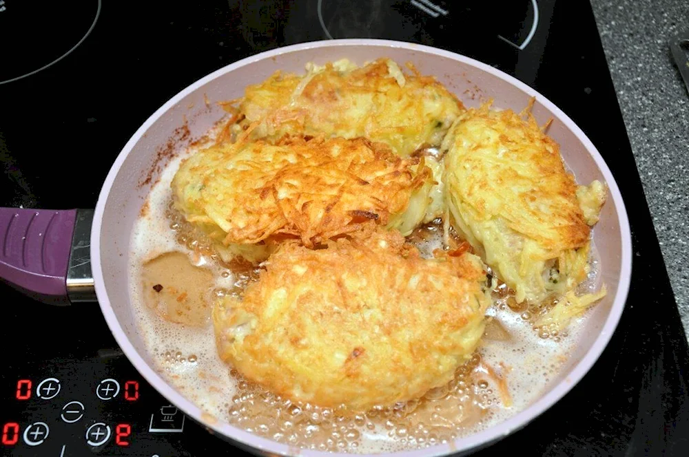 Котлеты в картофельной шубке