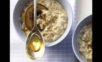 Каша из овсяных хлопьев